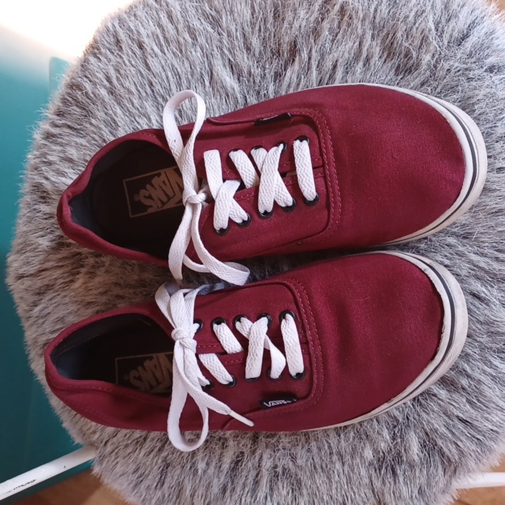 Vans shoes women's size 9, men's size 7.5